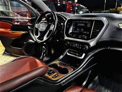 GMC Acadia